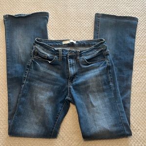KanCan size 7/27 flares, perfect condition